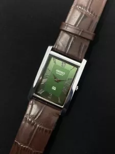Rare Seiko Vintage Slim Tank Quartz Men's Beautiful Watch (FREE SHIPPING - Picture 1 of 9