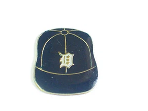 Detroit Tigers Baseball Cap Vintage Enamel Lapel Pin Badge  - Picture 1 of 1
