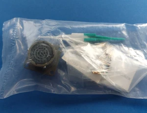 connettore MS27497T14B-35S ITT Cannon nuovo mai usato completo di contatti  - Imagen 1 de 4