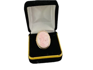 14k Gold Angel Skin Coral Cameo Ring Size8 - Picture 1 of 6