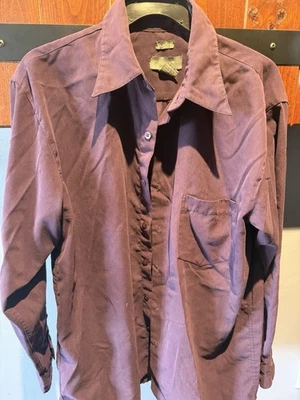 Bruno Shirt Mens Sz M Plumb Long Sleeve Pockets Sueded Microfiber Button Up - Image 1 of 3