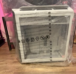 Corsair iCUE 5000T ATX Mid Tower - Picture 1 of 6