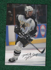 MIKE MODANO - NHL HOF - 1994-95 DALLAS STARS TEAM PLAYER POST CARD - STARS - NHL