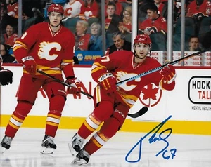 Autographed Calgary Flames Michael Frolik 8x10 Photo Original - Picture 1 of 1