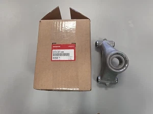 Honda Rear Left Knuckle 2009-2014 TRX420 FA/FPA Rancher #52255-HP7-A00 - Picture 1 of 1