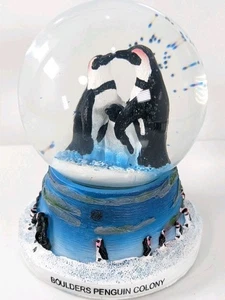 Penguin Family Figurine Glitter Water Snow Globe Holiday Paper Weight Boulder - Picture 1 of 4
