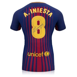 Auténtica camiseta de fútbol firmada por Andrés Iniesta Barcelona 2017-18 - Imagen 1 de 4
