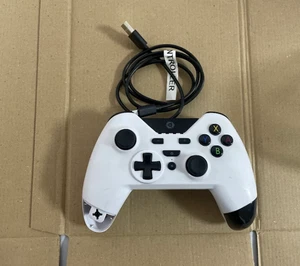 Gioteck WX4 Nintendo Switch Wireless Controller - White - Picture 1 of 2