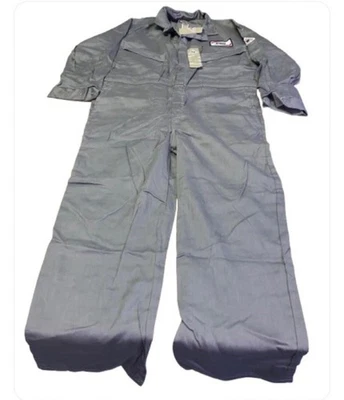NEW with tags Bulwark Protective Apparel Coverall 44 RG FR Jumpsuit *see Pics - Image 1 of 4