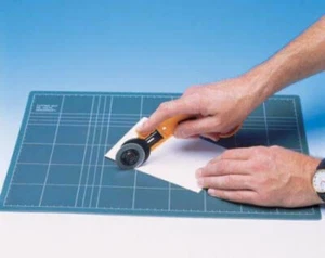 CUTTING MAT - Self Healing for Cutting Things On A5 size MODEL MAKING DIORAMA - Picture 1 of 1