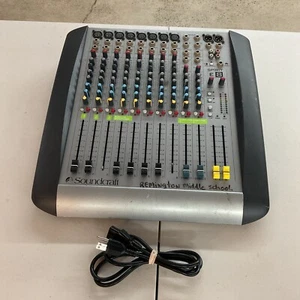 Soundcraft Spirit E8 Professional 8 Channel Analog Mixer - Picture 1 of 6