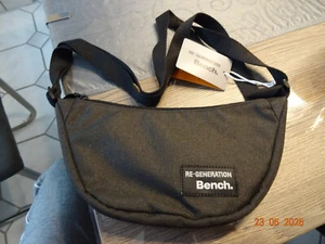 Bauchtasche von Bench mit den Maßen 32 x 16 x 4 cm Neu - Bild 1 von 2