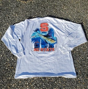 Camisa NC State Wolfpack Para Hombres Grande NCAA Universidad Pesca Guy Harvey Manga Larga - Imagen 1 de 5
