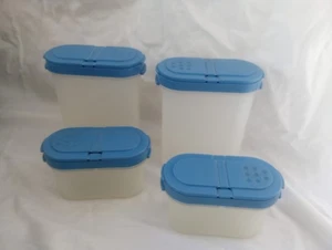 4er Set Vintage Tupperware Modular Mates Gewürzstreuer mit blauen Oberteilen - Bild 1 von 3