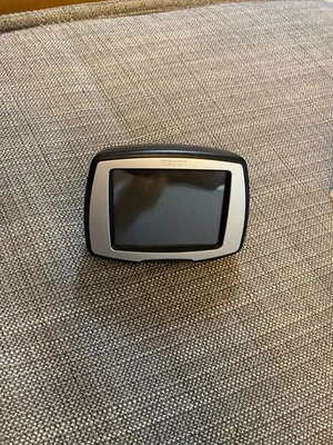 Garmin StreetPilot c330 GPS bundle with mount and charger free shipping - Image 1 of 4