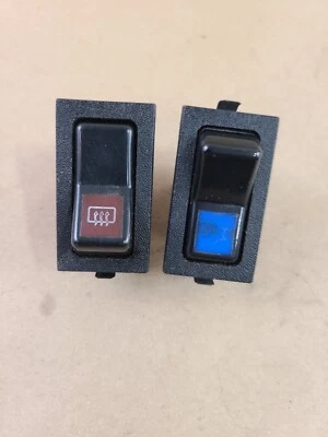 1991 - 1993 正品沃尔沃 240 车窗除霜雪花交流按钮开关 — 第 1/4 张图片