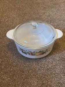 Vintage Corning casserole dish. Johnson Bros fruit pattern. 3 pint capacity. - Picture 1 of 14