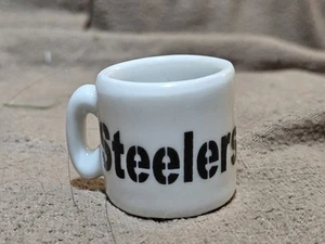 NFL Football Teams Mini Miniature Ceramic Coffee Mugs Team Logo Cups - Lot Of 5 - Picture 1 of 12