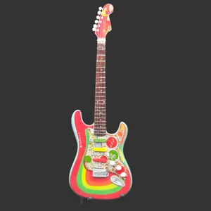 Miniature Guitar George Harrison Beatles Rocky Strat Stratocaster Model + Stand - Bild 1 von 8