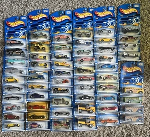 Hot Wheels 2000-2001 First Editions Main Line Konvolut 58 Autos Neu in OVP - Bild 1 von 4