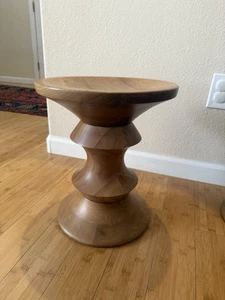 Eames Turned Stool Shape A White Oak Herman Miller - Picture 1 of 12