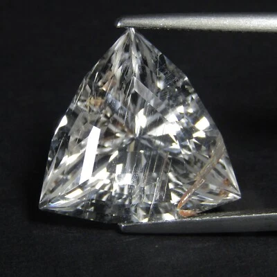 17.86Cts Stunning Natural Rutile White Topaz 17mm Trillion Cut Brazil Gemstone - Image 1 of 3