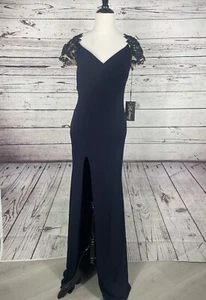 Abito da sera elegante La Femme 20011 nuovo pizzo manica ad aletta blu navy taglia 2 spacco davanti - Foto 1 di 12