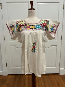 Sandra Blouse From San Antonino Oaxaca mexico. Artisan Top, Boho, short sleeve. - Picture 1 of 8