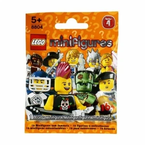 LEGO Minifigure 8804 Series 4 New Sealed Blind Bag RETIRED NIP COLLECTIBLE - Picture 1 of 2