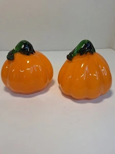 Pair Of Handblown Glass Pumpkins. Perfect For Autumn/Thanksgiving. - Picture 1 of 7