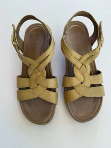 Aetrex Leather Wedge Sandals Women’s Sz 7M Tan Comfort Orthopedic Arch Support - Picture 1 of 7