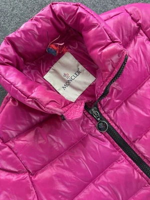 Moncler Kids Girls Pink Down Puffer Coat Estimated Sz 4?Missing Tags Small Tear - Image 1 of 4