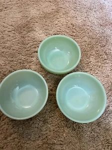 3 Vintage Jade Ite (Dinnerware) Chili Bowls 5" by Anchor Hocking Fire-King VGC - Picture 1 of 7