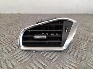 Citroen C4 Mk2 2010-2020 Left Passenger Dash Heater Air Vent 9676609777 - Picture 1 of 18