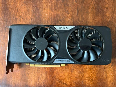 Tarjeta de video EVGA Geforce GTX 960 4GB GDDR5 04G-P4-3966-KR 3x DisplayPort HDMI DVI Foto 1 de 3