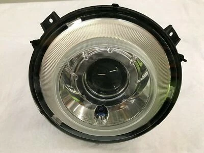 FARO DERECHO PASAJERO MERCEDES BENZ G500 G550 G55 G63 G65 OEM A4638200759 Foto 1 de 4