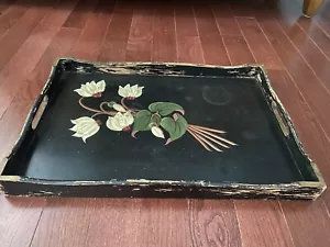 Bandeja de servir de madera de colección pintada a mano en negro ESCENA FLORAL con asas 22" x 15 - Imagen 1 de 9