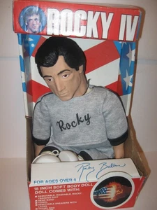 RARE Vintage 1986 Rocky Balboa Gray Sweat Suit 18" Rocky IV Doll w/accessories - Bild 1 von 8