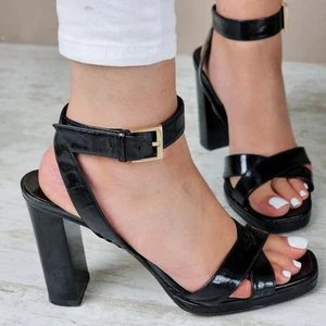 Gucci Schwarz Sandalen Schuhe Absatz Lackleder Plateau EU 38,5 UK 5,5 Vintage - Bild 1 von 7