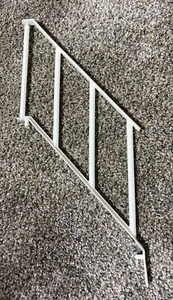 Barbie Dream Pool Mattel No 1481, 1980, Ultra Deluxe Replacement Part Stair Rail - Picture 1 of 1