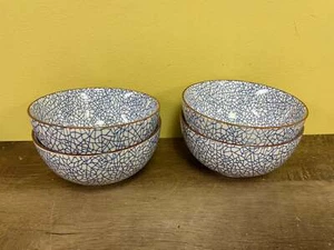 Set/4 Keramik Steinzeug 6" Suppe ~ Salat ~ Servierschalen blau und weiß Joann Stores - Bild 1 von 3