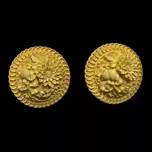Vintage Celluloid Plastic Clip Earrings Yellow Floral Bouquet Button - Picture 1 of 9
