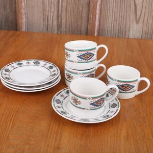 4 tazze e piattini Farberware Scottsdale 4009 gres - Foto 1 di 9