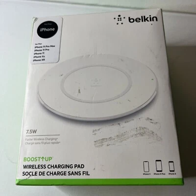 Belkin BOOST UP 7.5W Wireless Charging Pad - White - Image 1 of 3