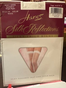Hanes Silk Reflections Lace Top Thigh Highs White Size AB - Picture 1 of 4