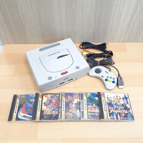 Sega Saturn Console Bundle with 5 Games, 1 Controller & Cables Japan White