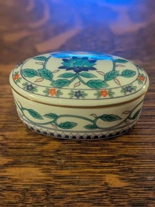 Blue Imari China Trinket Box - Picture 1 of 7