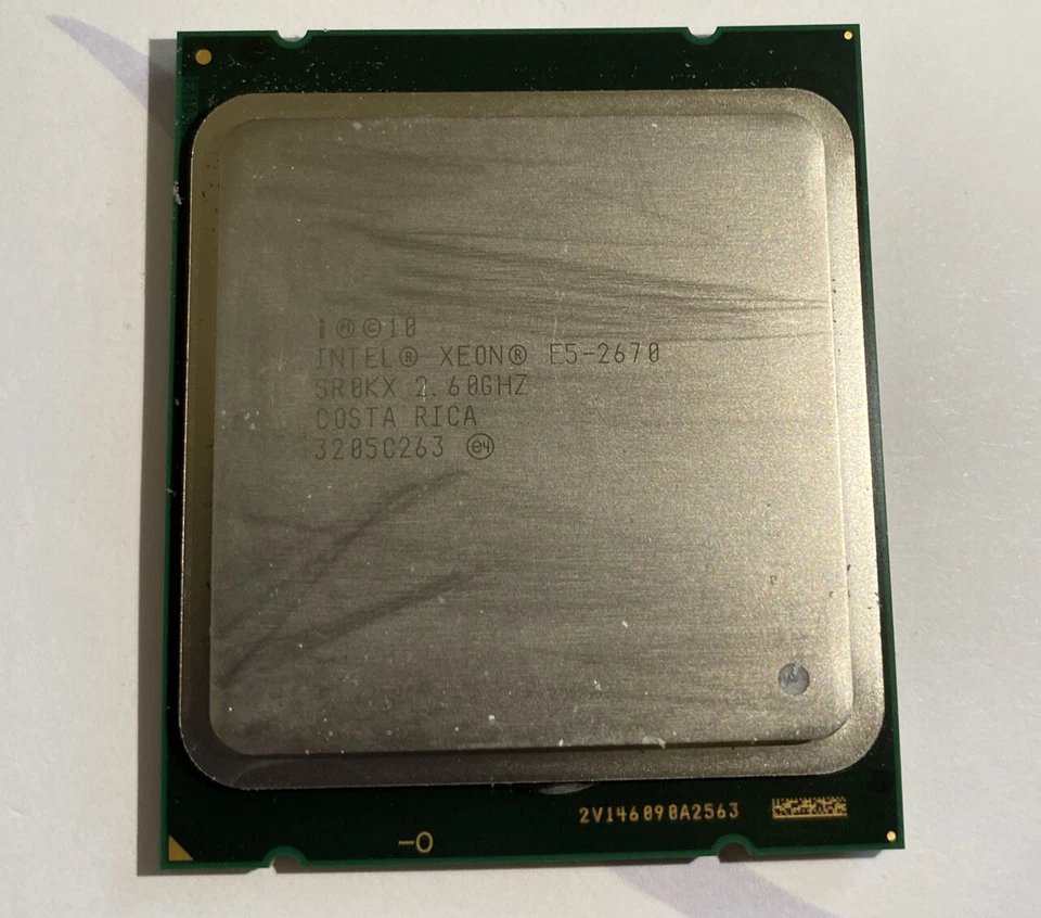 Processeur SR0KX Intel Xeon E5-2670 2,60Ghz  20Mo Socket FCLGA2011 - Photo 1/1