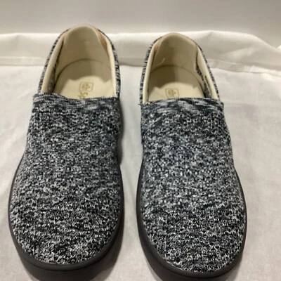 Zapatos para mujer Spenco costeros sin cordones negros/blancos talla 8,5 Foto 1 de 3