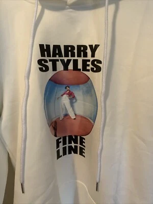 Sudadera con Capucha Harry Styles Talla Mediana Línea Fina Blanca Merch Música Nueva Ver Nota Foto 1 de 4